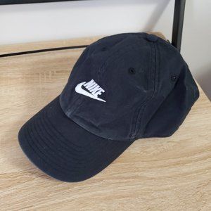 NIKE Sportswear H86 Futura Adjustable Cap Black White One Size Fits All